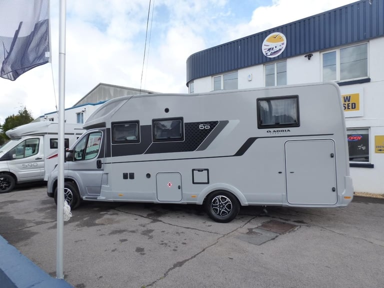 Adria Coral 670 DL 60Y DIESEL AUTOMATIC 2025