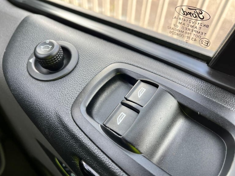 2023 Ford Transit Custom 280 Limited 170ps Auto Diesel L1 SWB in Silver