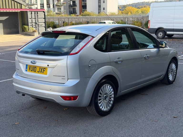 2010 Ford Focus 2.0 Titanium 5dr HATCHBACK PETROL Manual