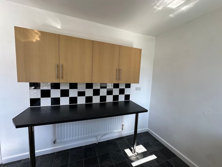 TALBOT ROAD, SOUTH SHIELDS - STUNNING 3-BED HOUSE TO LET 🏡 No Bond | UC Welcome | Prime Location