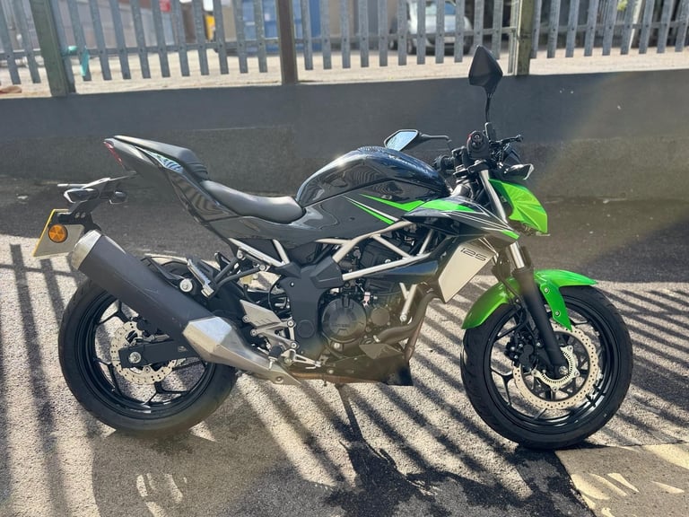 image for 2023 KAWASAKI Z125 Z125- ONLY 384 MILES FORM NEW-TRADE SALE PLEASE READ ADD