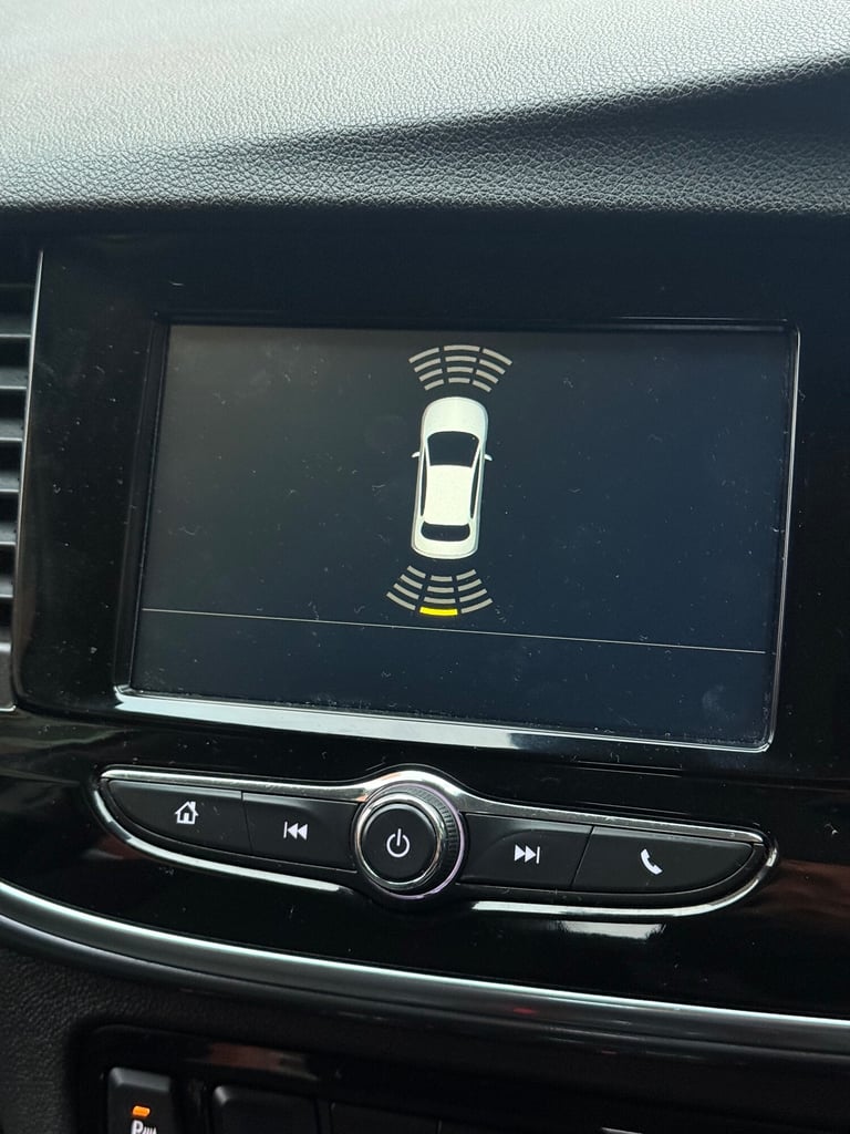 2017 Vauxhall Mokka X 1.6i Active 5dr HATCHBACK Petrol Manual