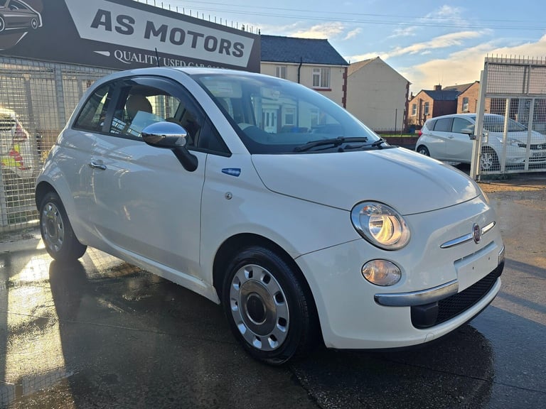  Fiat 500 1.2 Lounge Dualogic Euro 5 (s/s) 3dr Petrol Automatic