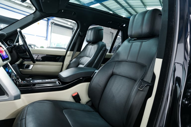 2021 Land Rover Range Rover 3.0 P400 MHEV Vogue SUV 5dr Petrol Auto 4WD Euro 6 (s/s) (400 ps) SUV...