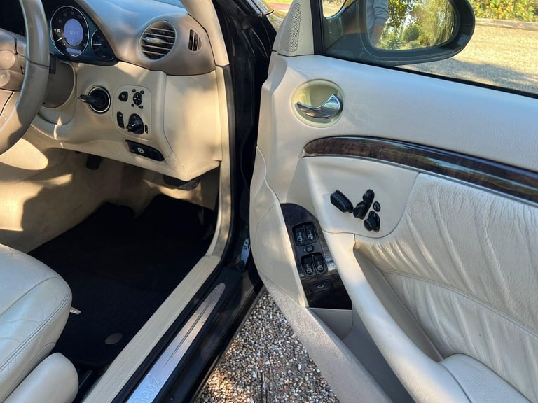 2006 Mercedes-Benz CLK 3.0 CLK280 Elegance Cabriolet 7G-Tronic 2dr CONVERTIBLE Petrol Automatic
