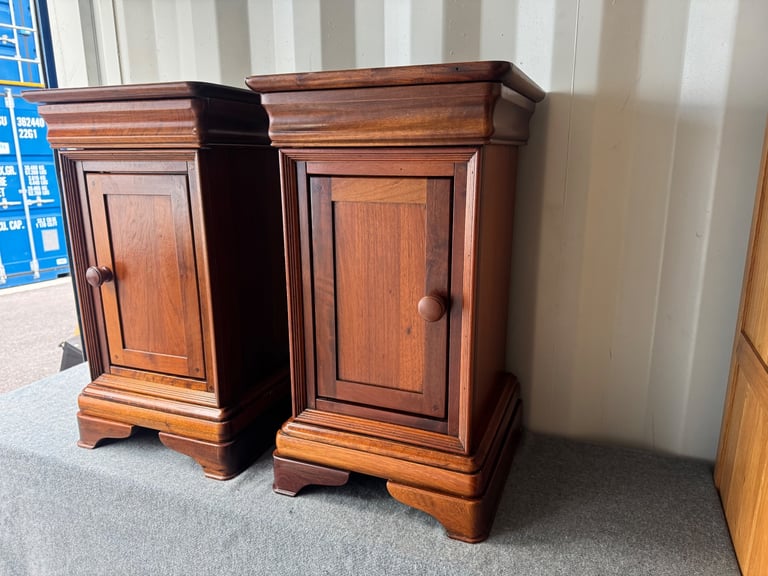 Willis & Gambier Quality made bedside cabinets possible delivery 