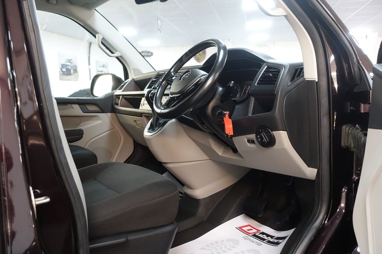 2016 Volkswagen Transporter 2.0 BiTDI T32 BlueMotion Tech Window Van 4dr Diesel DSG FWD SWB Euro ...
