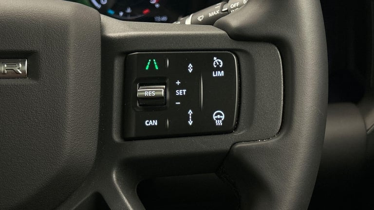 2025 Land Rover Defender 110 3.0 D350 MHEV X-Dynamic SE SUV 5dr Diesel Auto 4WD Euro 6 (s/s) (350...