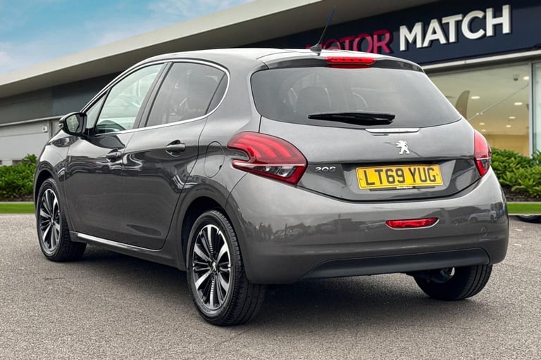 2019 Peugeot 208 1.2 PureTech 82 Tech Edition 5dr [Start Stop] HATCHBACK PETROL Manual