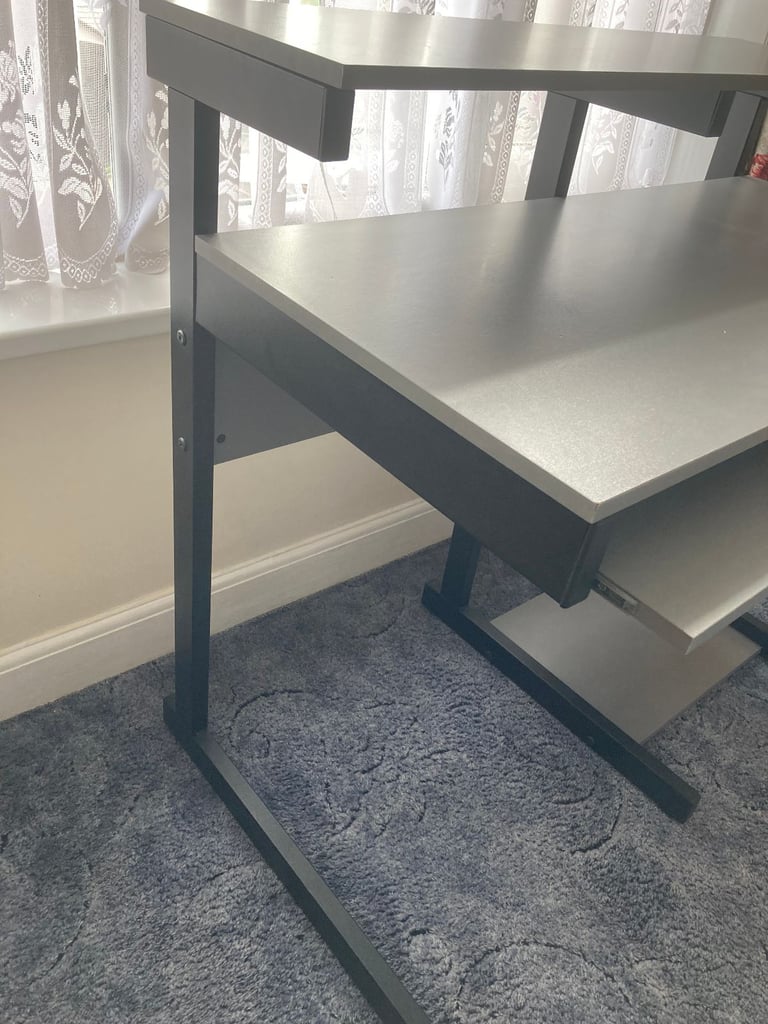 Office and Gaming Desk – collect only