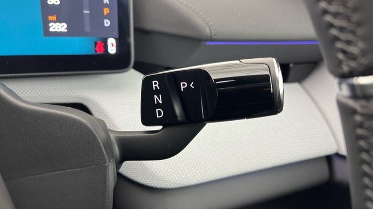 2025 Polestar Polestar 4 Polestar 4 Long range Single motor - Base Estate Electric Automatic