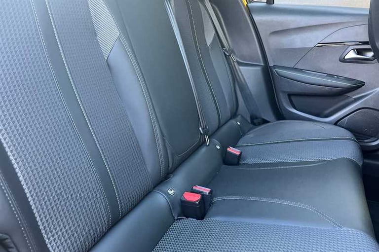 2023 Peugeot 208 1.2 PureTech 100 GT 5dr HATCHBACK PETROL Manual