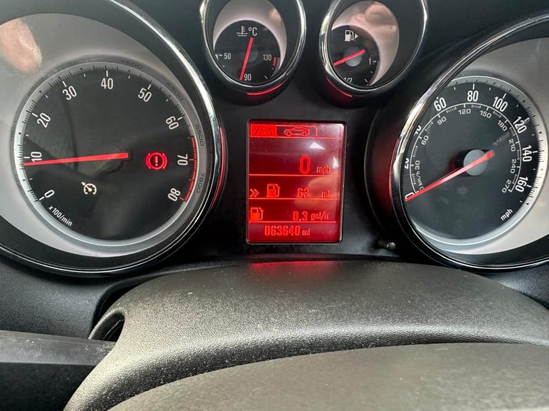 Vauxhall Astra 1.4 SRI! Low Mileage! With Full Service History!