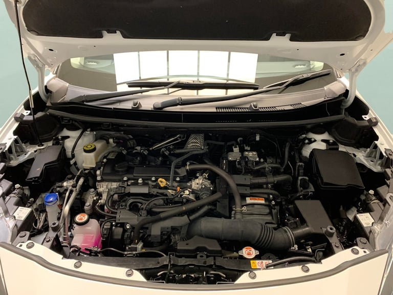 2024 Toyota Yaris Cross 1.5 VVT-h Icon SUV 5dr Petrol Hybrid E-CVT Euro 6 (s/s) (116 ps) - LANE T...