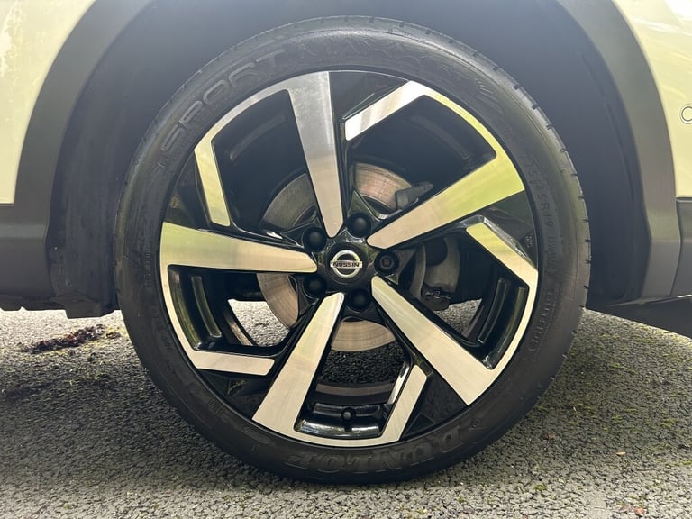 2019 Nissan Qashqai 1.3 DIG-T TEKNA 5DR Manual Hatchback Petrol Manual