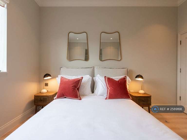 2 bedroom flat in Heath Road, London, TW1 (2 bed) (#2589168)