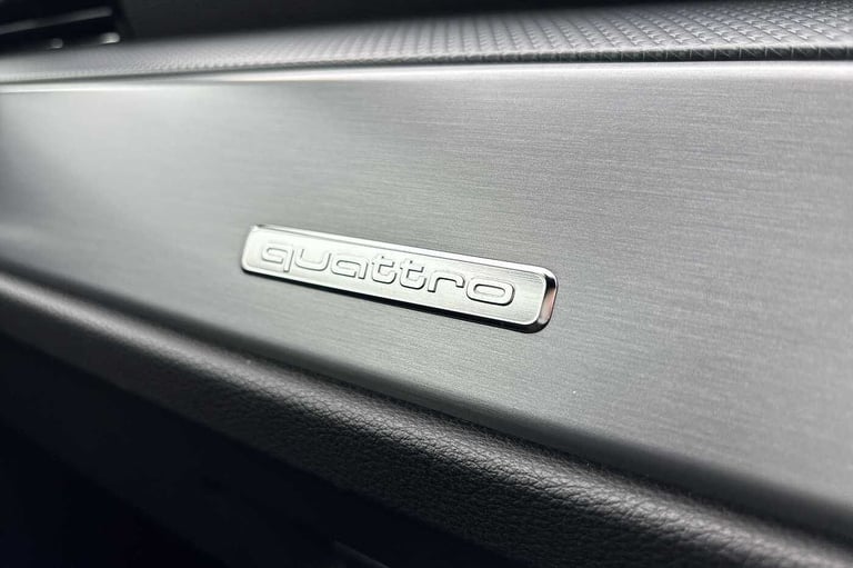 2020 Audi Q3 35 TDI Quattro S Line 5dr ESTATE DIESEL Manual
