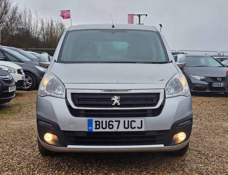 2017 Peugeot Partner Tepee 1.6 BlueHDi Allure Euro 6 (s/s) 5dr MPV Diesel Manual