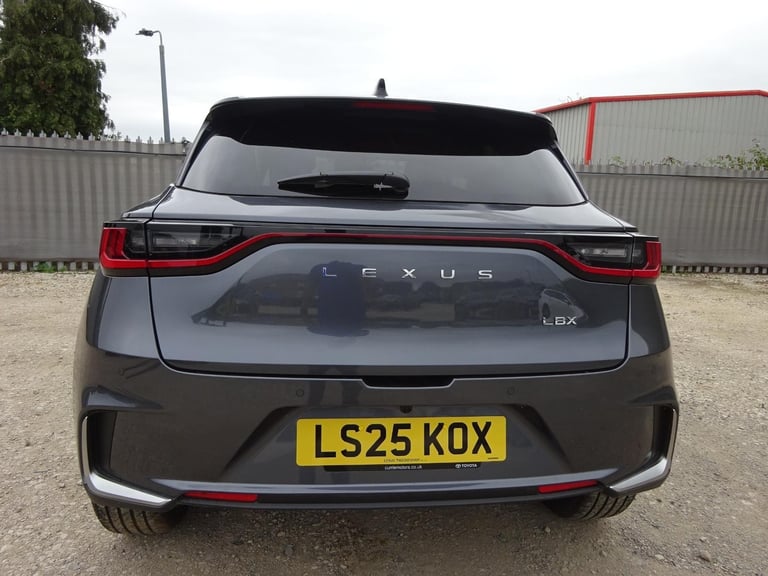 2025 25 REG LEXUS LBX TAKUMI CVT HYBRID AUTO DAMAGED REPAIRABLE SALVAGE