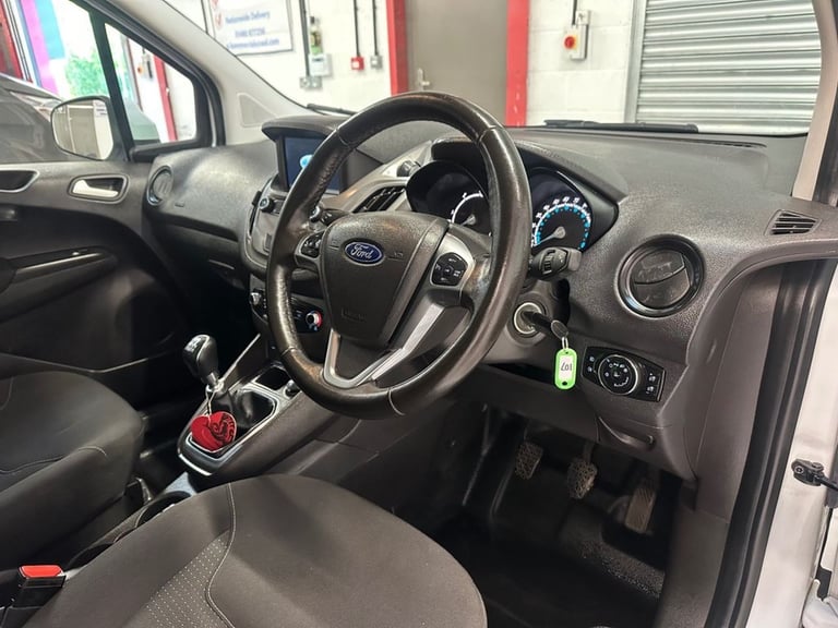 2022 22 FORD TRANSIT COURIER 1.5 TDCI LIMITED EURO 6 (100 PS) * 59,999 LIMITED *