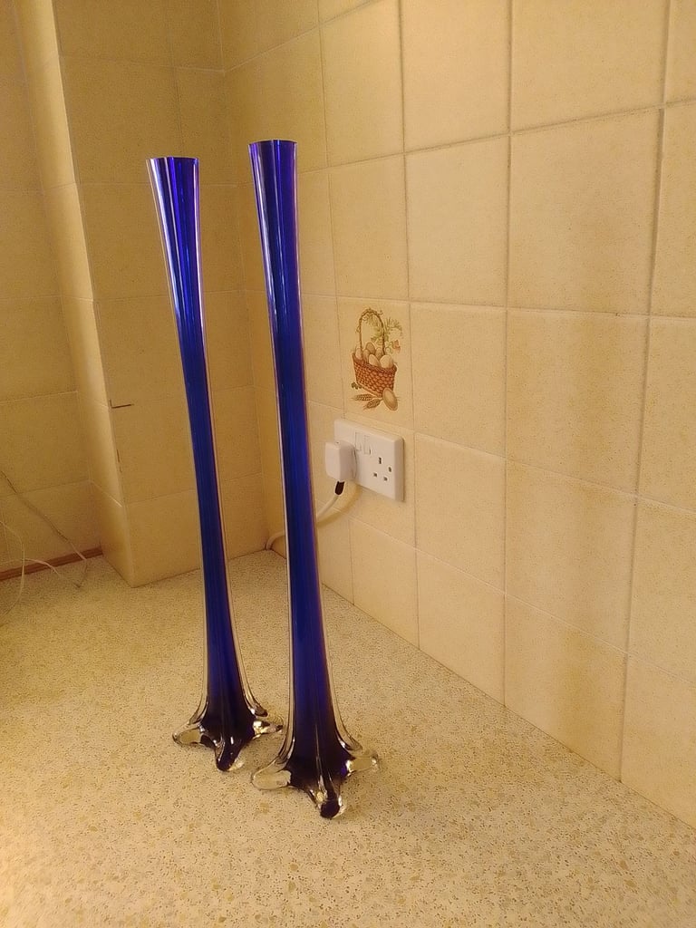 Glass tall slim bud vases (Eiffel Tower Vases)
