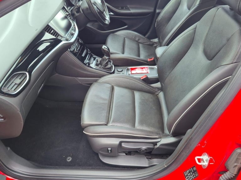  Vauxhall Astra 1.6 CDTi BlueInjection Elite Nav Euro 6 (s/s) 5dr Diesel Manual