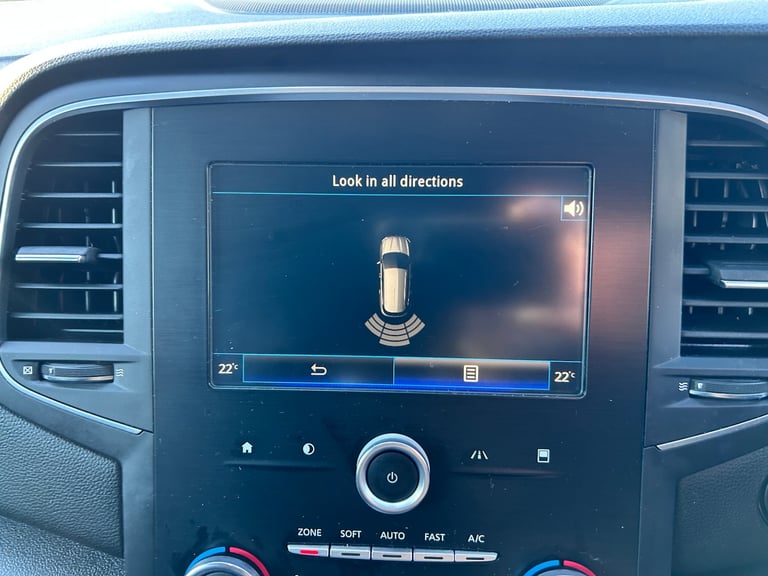 2017 Renault Megane 1.5 dCi Dynamique Nav 5dr ESTATE Diesel Manual