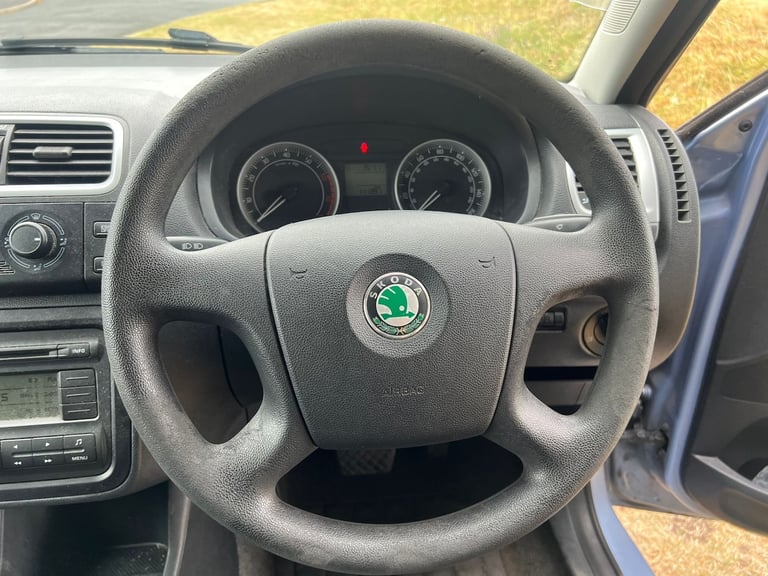 2008 Skoda Roomster 1.6 16V 2 5dr Tiptronic MPV Petrol Automatic
