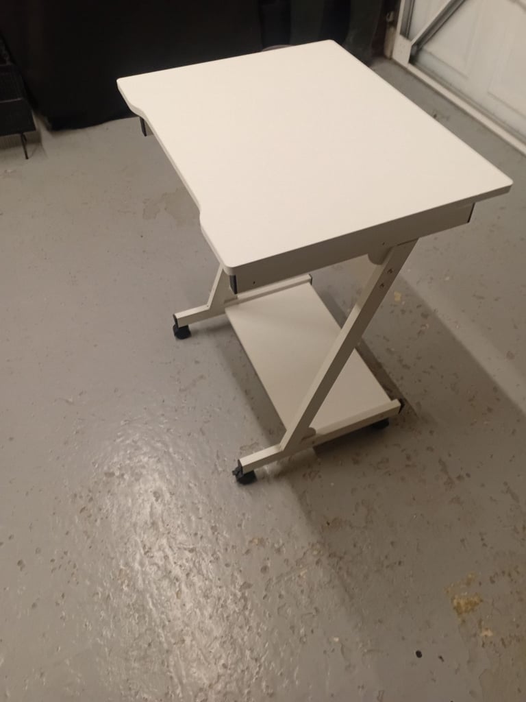 image for White Computer Desk