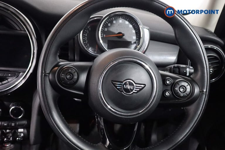 2018 MINI Hatch 1.5 Cooper II 5dr [Chili-Nav-Plus Pack] Hatchback Petrol Manual