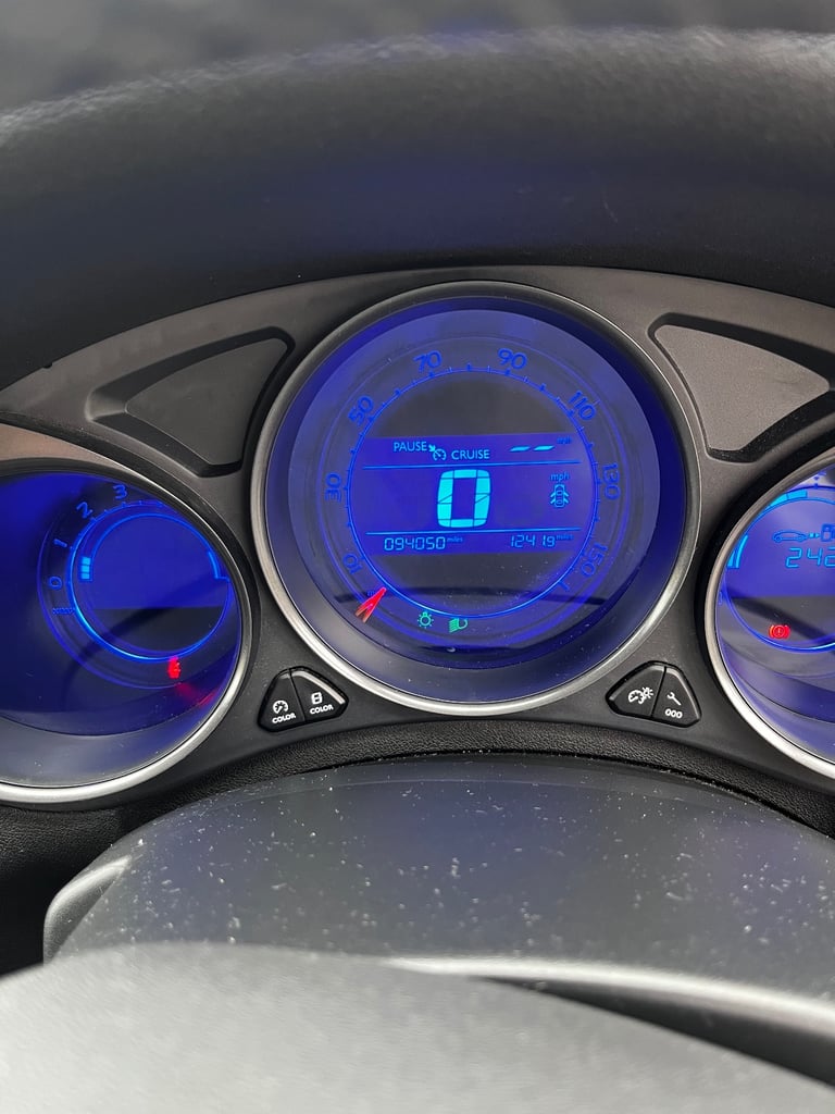 Citroen, C4, Hatchback, 2016, Manual, 1199 (cc), 5 doors