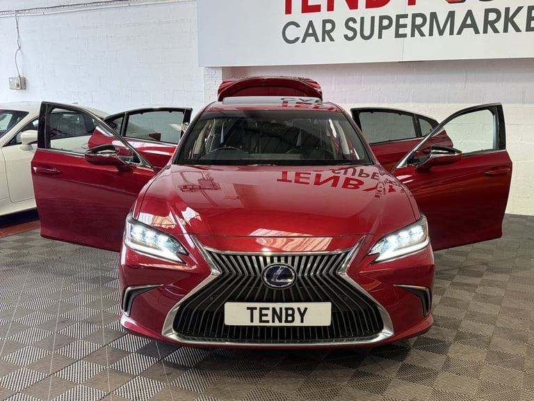 2019 Lexus ES 2.5 300h Saloon 4dr Petrol Hybrid E-CVT Euro 6 (s/s) (218 ps) Saloon PETROL/ELECTRI...