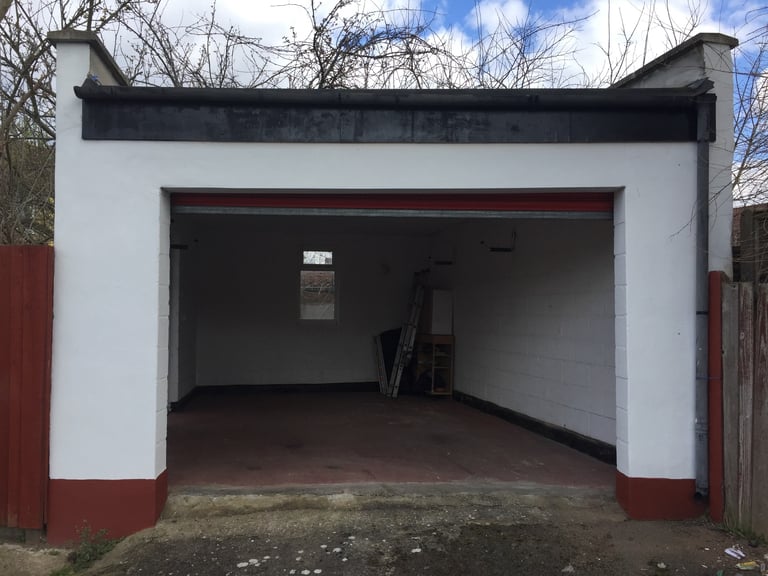 Garage/storage unit for rent