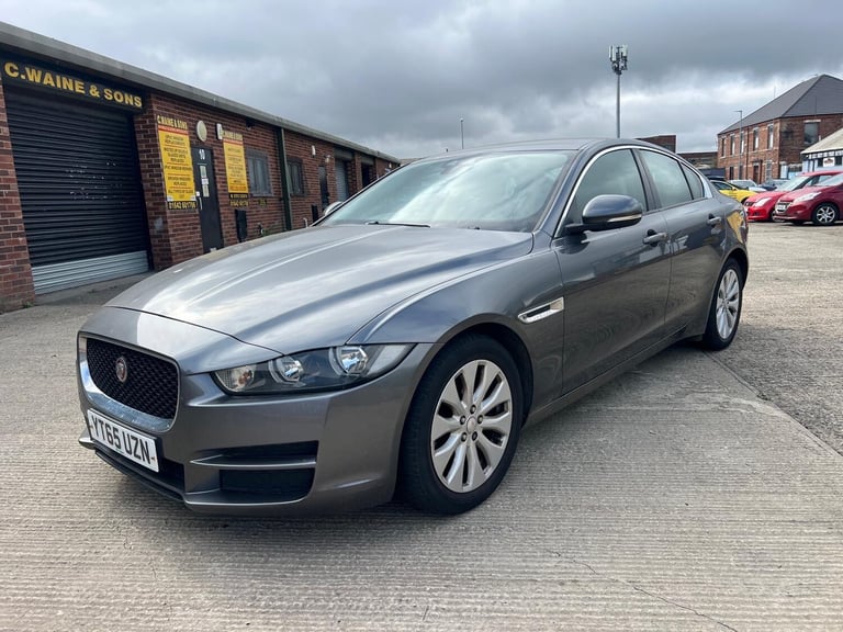 image for 2015 Jaguar XE 2.0d SE 4dr SALOON Diesel Manual