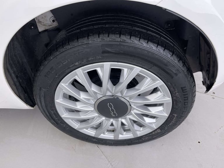 2017 Fiat 500 1.2 500 Lounge 3dr Hatchback Petrol Manual