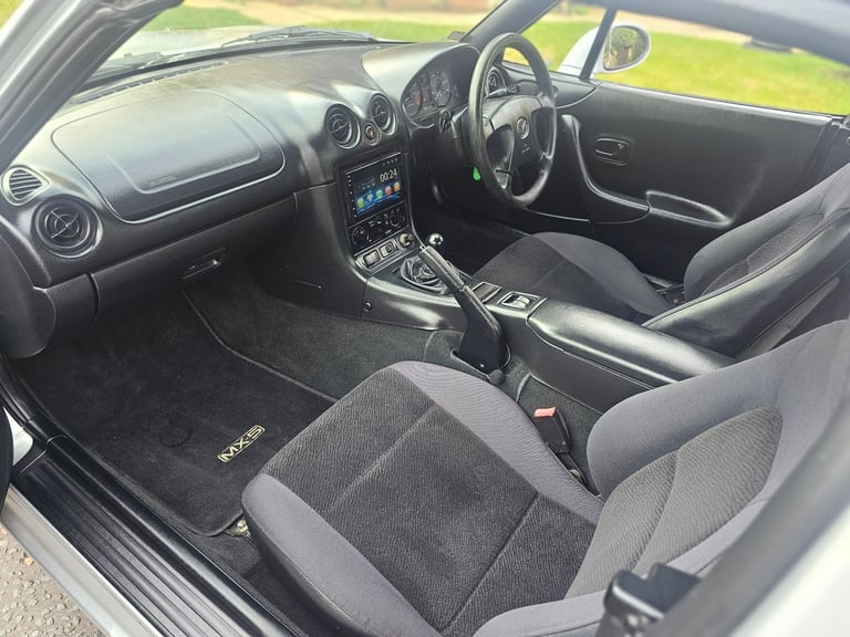 ★MAZDA MX-5 1.8 ★56K MILES! STUNNING EXAMPLE! HARDTOP+SOFTOP+ROLL CAGE, SUNLIGHT SILVER MX5 MK2 NB 