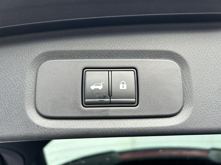 2024 Nissan Qashqai 1.5 h e-POWER Tekna SUV 5dr Petrol Hybrid Auto Euro 6 (s/s) (190 ps) SUV PETR...