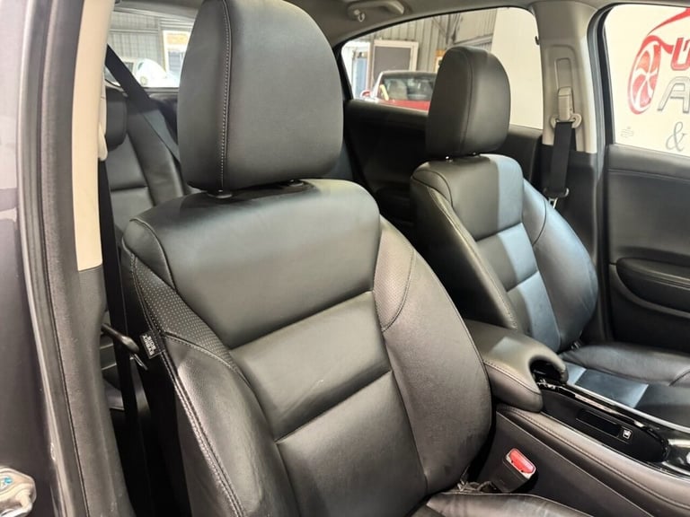 2018 Honda HR-V 1.5 i-VTEC EX SUV 5dr Petrol Manual Euro 6 (s/s) (130 ps) HATCHBACK Petrol Manual