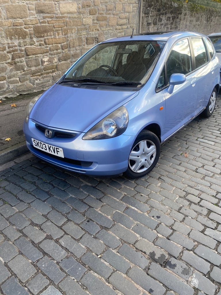 2003 automatic Honda jazz 