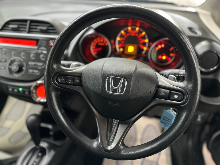 2013 Honda Jazz 1.4 i-VTEC ES Hatchback 5dr Petrol CVT Euro 5 (99 ps) HATCHBACK Petrol Automatic