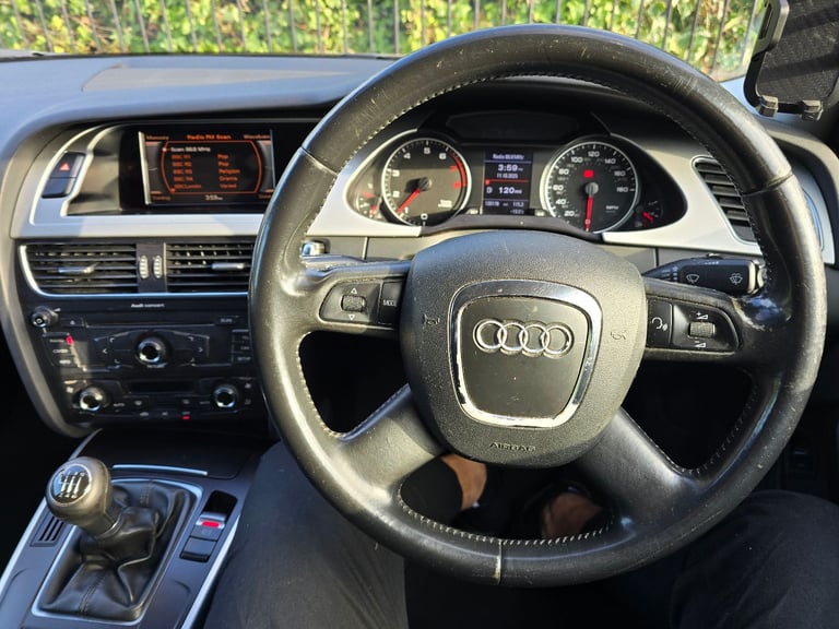 Audi, A4, Saloon, 2008, Manual, 1798 (cc), 4 doors