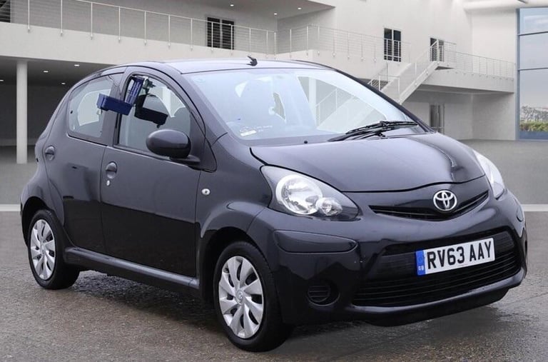 2013 Toyota AYGO 1.0 VVT-i Move Euro 5 5dr HATCHBACK Petrol Manual