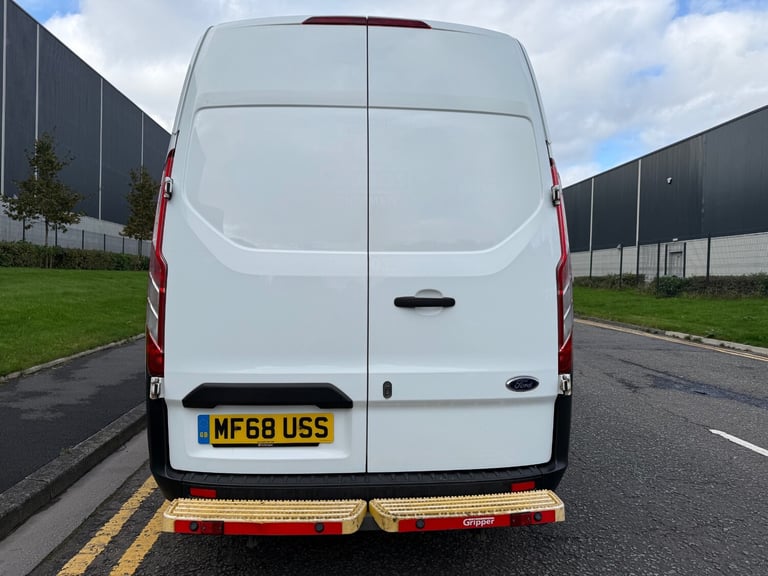 2018 Ford Transit Custom 2.0 TDCi 130ps 340 High Roof Van LWB  PANEL VAN Diesel Manual