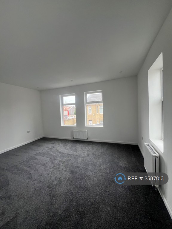 5 bedroom house in Cromwell Road, Newport, NP19 (5 bed) (#2587013)