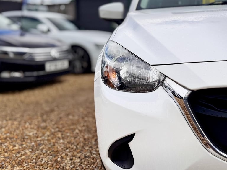 2015 Mazda Mazda2 1.5 75 SE 5dr HATCHBACK Petrol Manual