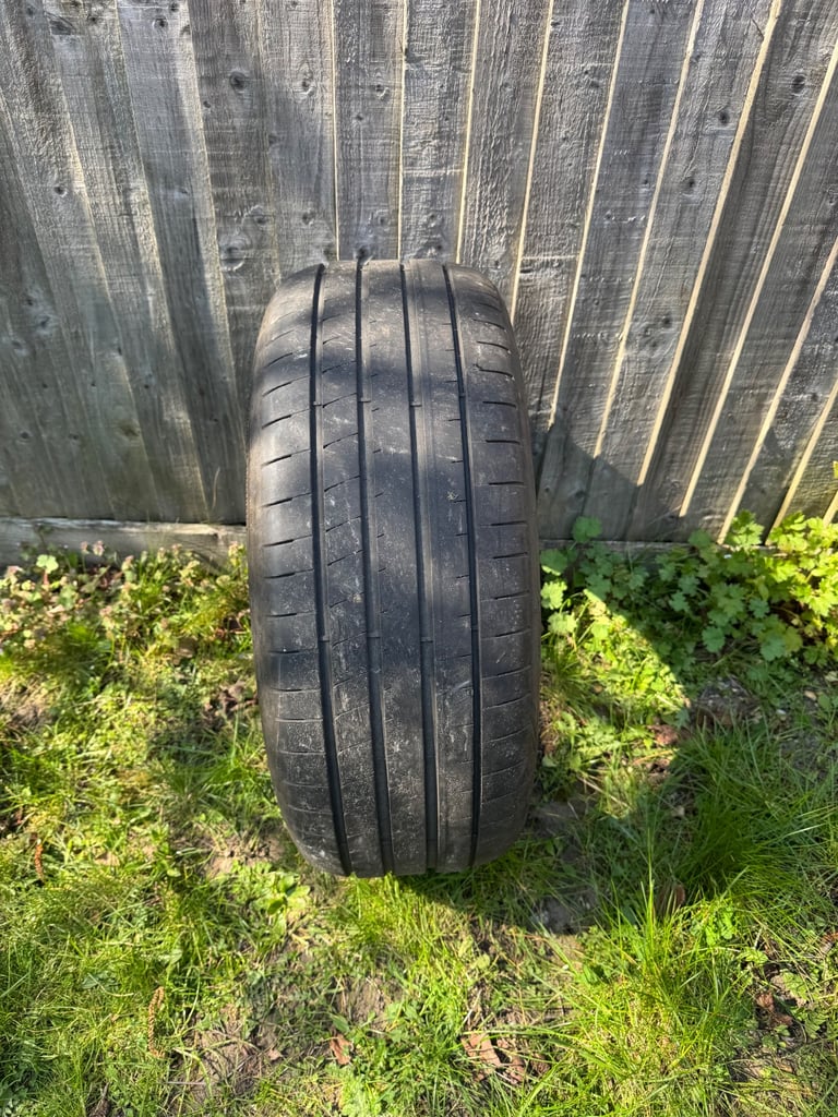 Goodyear Eagle F1 Asymmetric 6 225/55 R17