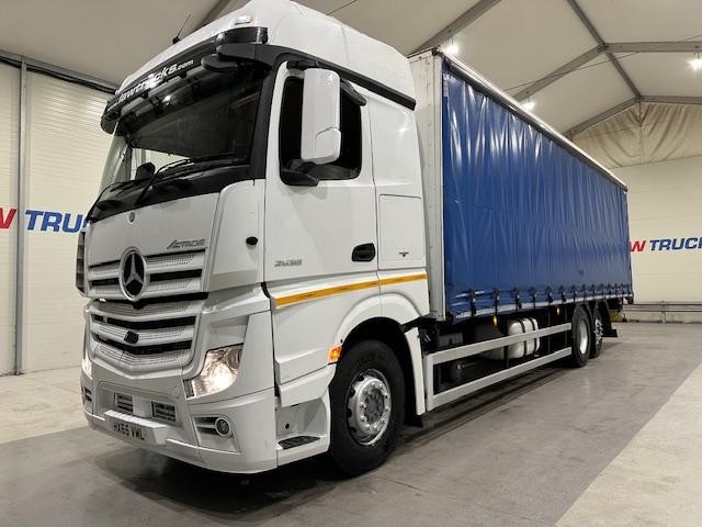 Mercedes Actros 2535 6x2 Sleeper Cab Curtainsider  