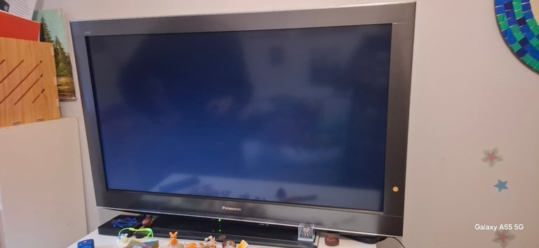 image for Panasonic Viera TX-L37v20BA
