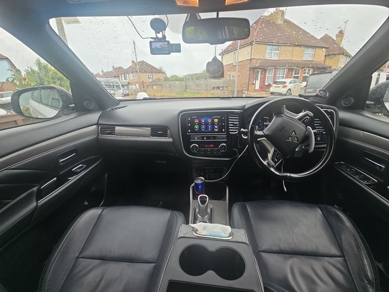 Mitsubishi, OUTLANDER, Estate, 2019, Other, 2360 (cc), 5 doors