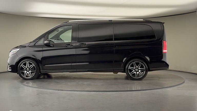2023 Mercedes-Benz V-Class 2.0 V220d AMG Line MPV 5dr Diesel G-Tronic+ Euro 6 (s/s) XLWB (163 ps)...